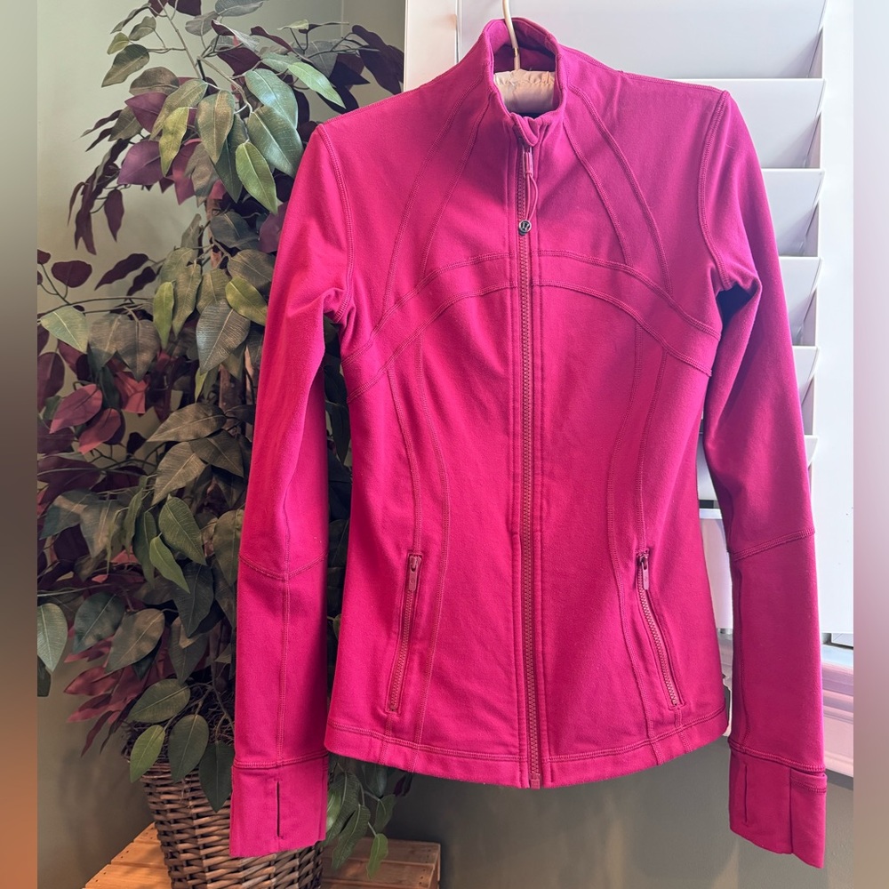 Lululemon Define Jacket - size 6